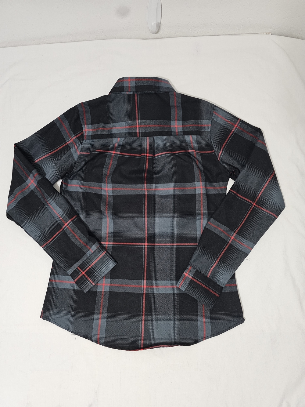 Dixxon Flannel Co. Black Gray Red Plaid Snap Front Performance Flannel Shirt Sml - Picture 5 of 9